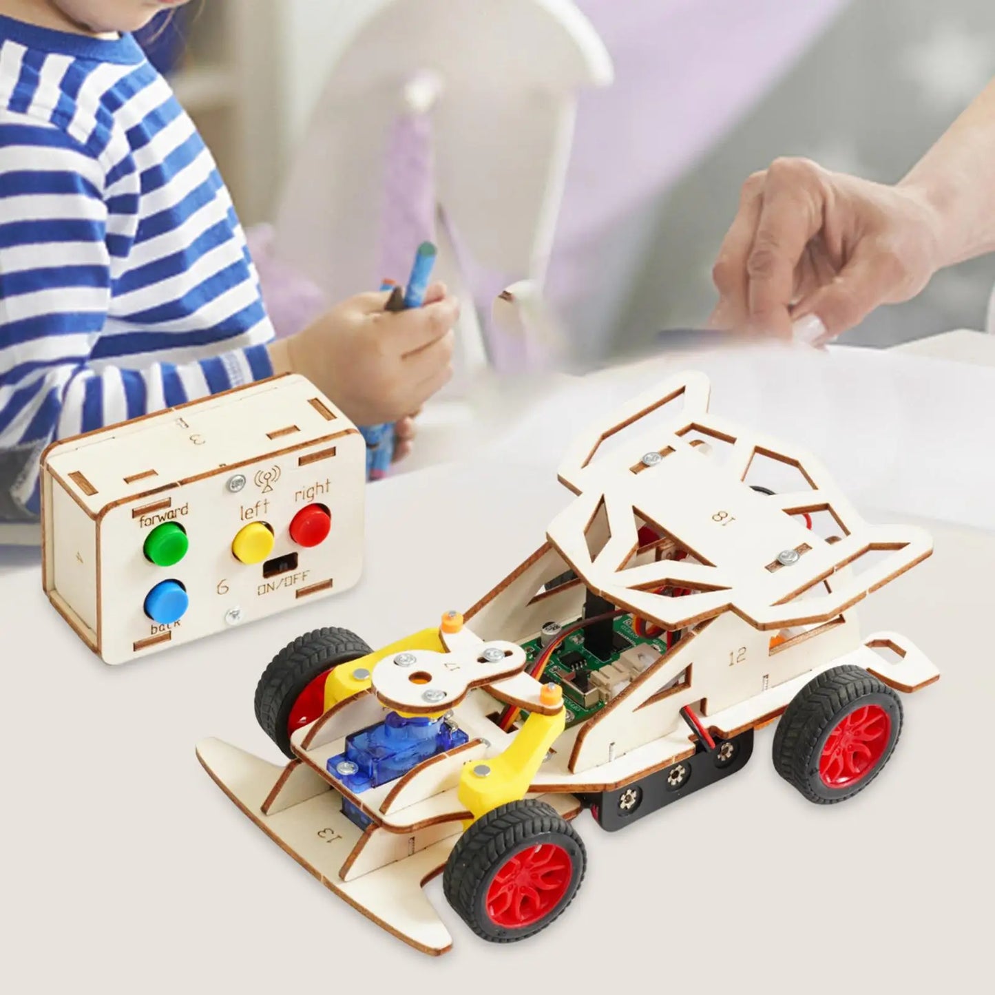 Medinis Mechaninis Konstruktorius | DIY Krautuvas su Nuotoliniu Valdymu - STEM Žaislas