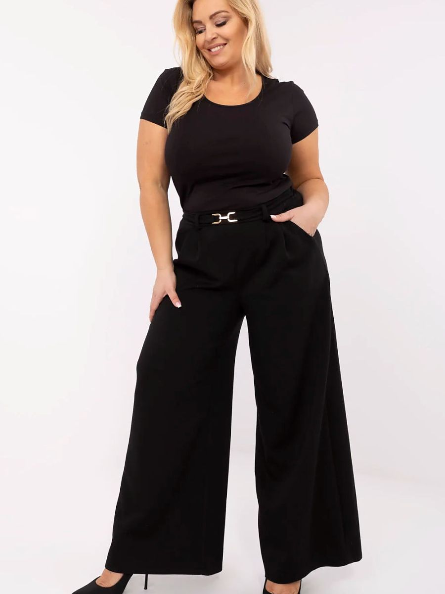 Plus size T-shirt model 211764 Relevance-3