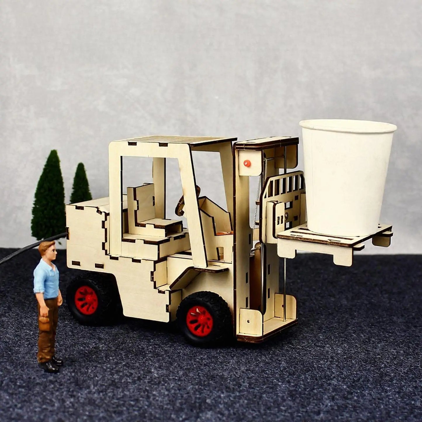 Medinis Mechaninis Konstruktorius | DIY Krautuvas su Nuotoliniu Valdymu - STEM Žaislas