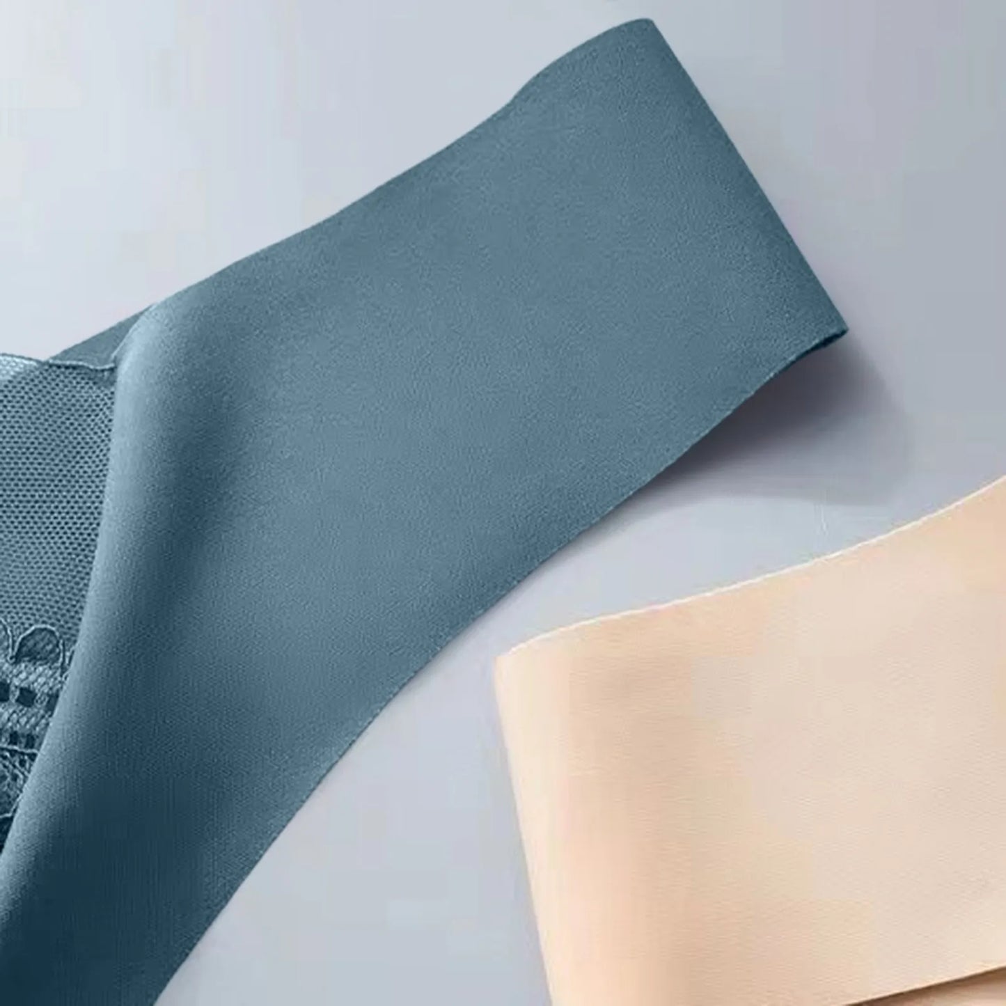 Moteriškas Sportinis Liemenėlis  be Kauliukų - Push-Up su Palaikymu