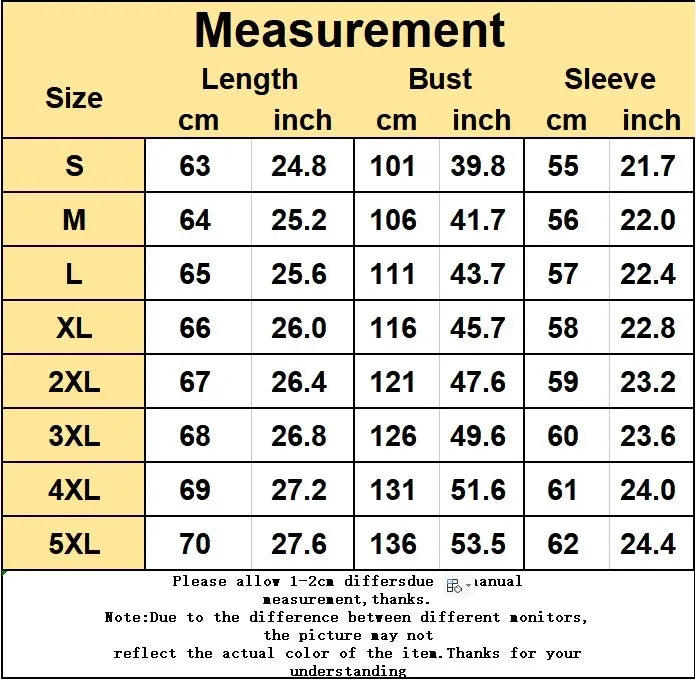 Moteriška Žieminė Striukė Blizgančiu Paviršiumi - Trumpa Punk Stiliaus