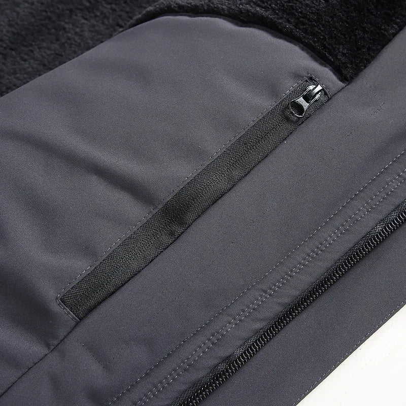 Vyriška Žieminė Striukė  - Vandeniui Atspari su Kailiuku