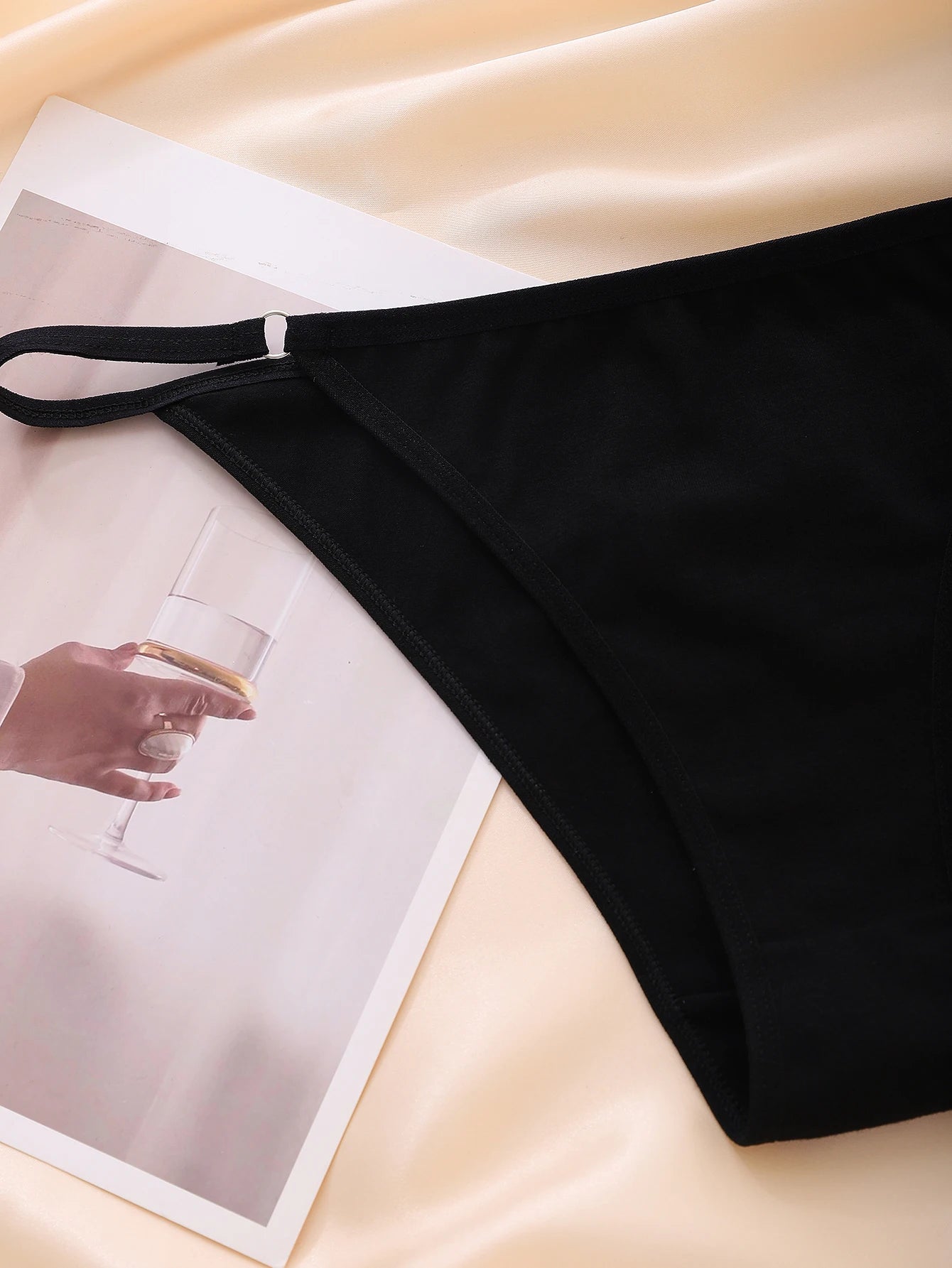 Moterų Seksualios Kelnaitės 5 Vnt. - Hipster Bikini su Žiedu ir Raišteliu